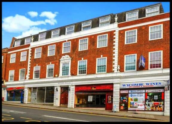 Crendon House Boutique Hotel High Wycombe Buckinghamshire Exterior photo